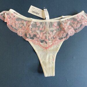 VINTAGE NINA RICCI PARIS LINGERIE NATURAL ROSE/WHITE TANGA/THONG NEW IN PACKAGE